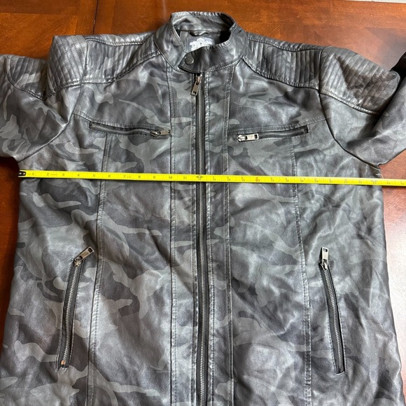 Bleu Grandeur Men's Collection size XL Faux Leather Fur Lining Black Camo - Picture 9 of 13
